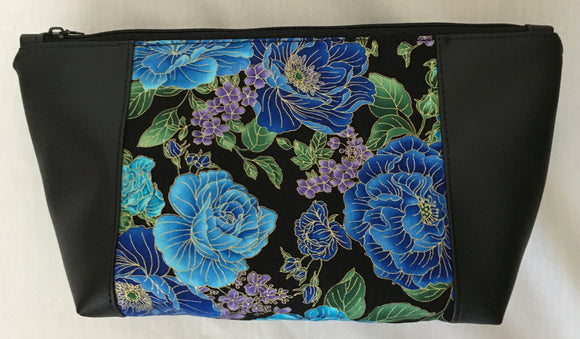 Midnight Roses Pouch